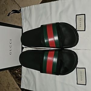 Gucci MEN'S WEB RUBBER SLIDE SANDAL